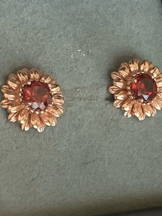 Pendientes Flor Granate