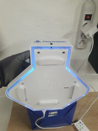 Soporte Carga y Base LuminaStand Pro PlayStation