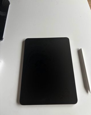 iPad Air 5 64GB + Apple Pencil 2