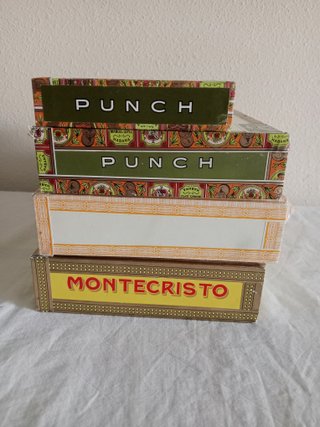 Scatole di sigari vuote: Punch, Upmann