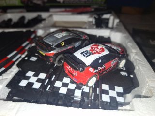 Circuito Slot WRC 1:43 Ford Fiesta y Citroen