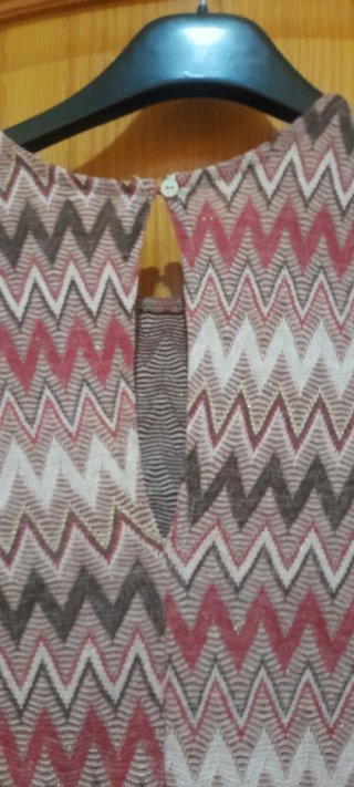 Vestido Zara estampado zig-zag, talla S/M