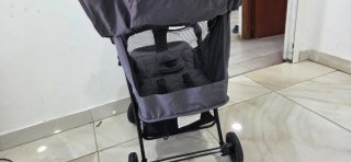 Silla de paseo para bebé gris *MARCA KRHÜNER