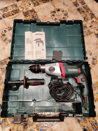 Taladro percutor Metabo SBE 850-2