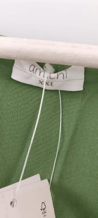 Vestido verde con pedrería