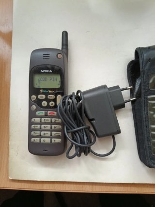 Teléfono Móvil Nokia 1611 Negro
