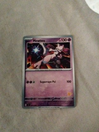 Carta Pokémon Mewtwo 130 HP
