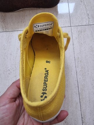 Superga Plataforma Amarillas como nuevas!
