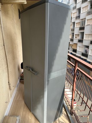 Armario de exterior mueble de plástico gris