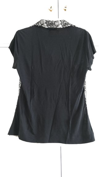 Camiseta Cortefiel encaje manga corta