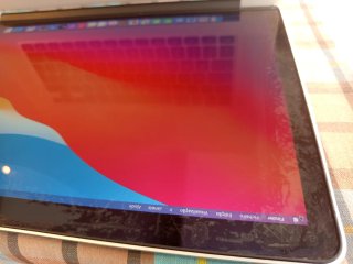 MacBook Pro i7 16GB SSD 256GB