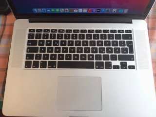 MacBook Pro i7 16GB SSD 256GB