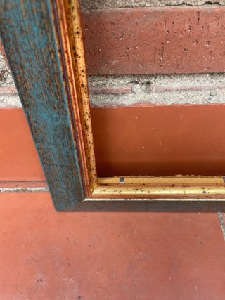 Marco de madera vintage azul y dorado