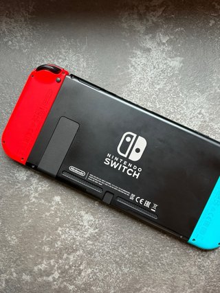 Pack Nintendo Switch + fundas protectoras