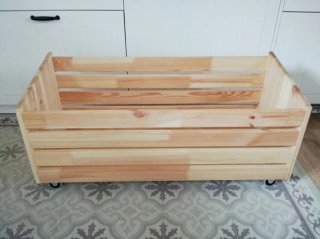 CAJA O CAJÓN CON RUEDAS