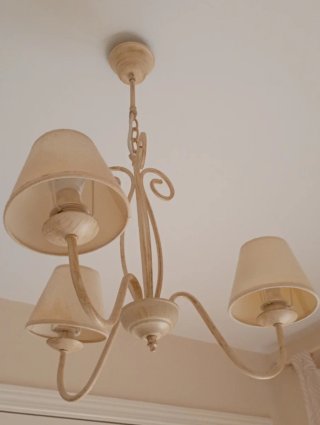 Lámpara colgante de forja  y tela beige