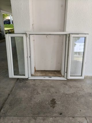 Ventana PVC Oscilobatiente + Mosquitera 100x110