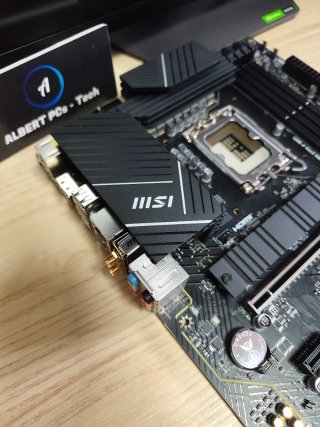 Placa Base MSI PRO Z790-P WIFI SEMINUEVA