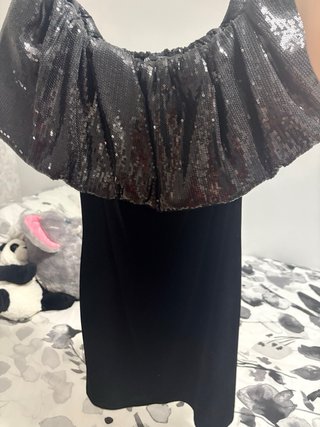 Vestido negro lentejuelas plateadas