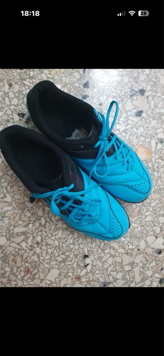 Scarpe da calcetto Nike blu e nere