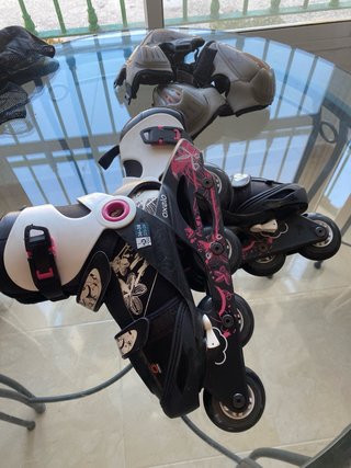 Patines en línea Oxelo niña y protecciones