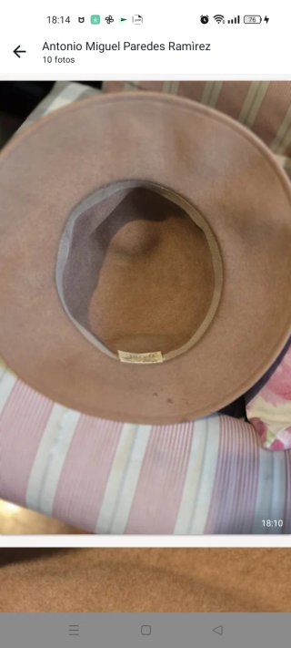 Sombrero beige con lazo