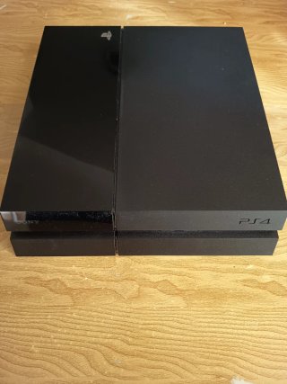 PS4 (PlayStation 4) Negra + GTA V Premium