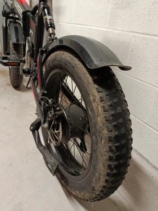 Bicicleta Eléctrica Fat 750W Doble Amortiguación