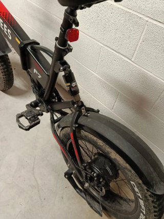 Bicicleta Eléctrica Fat 750W Doble Amortiguación