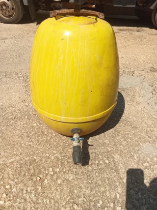 Abonadora amarilla