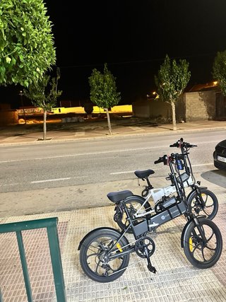 Bicicleta Eléctrica plegable ADO A20+ leer abajo