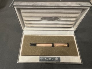 Parker Duofold International Sterling Silver(.925)