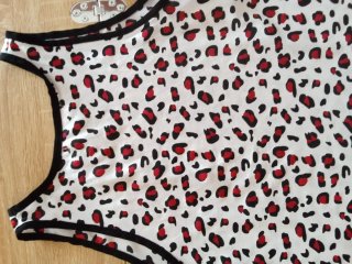 Blusa Sfera Estampado Animal Print Talla M