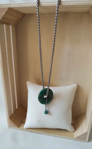 Collana con ciondolo pietra turchese