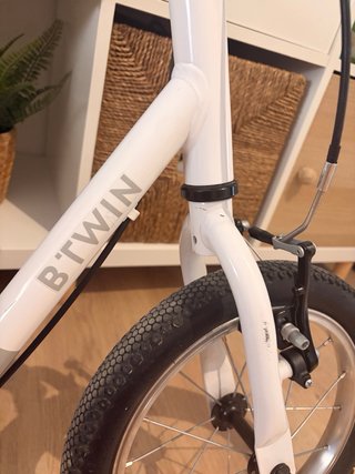 Bicicleta infantil Btwin blanca 14”