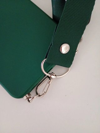 Funda Samsung Galaxy A11 verde silicona con cordón
