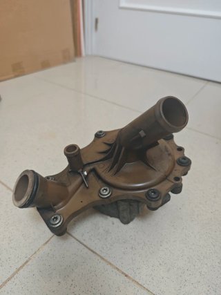 Bomba de agua Ford 2.2 TDCI