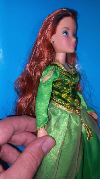 Muñeca Princesa Fiona de Shrek - MGA - 2007