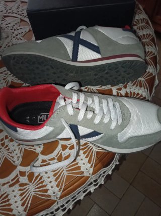 Zapatillas Munich grises y azules