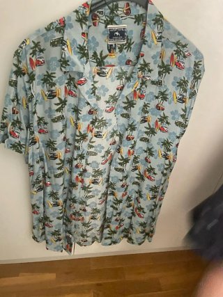 Elige tu Camisa Hawaiana más bonita