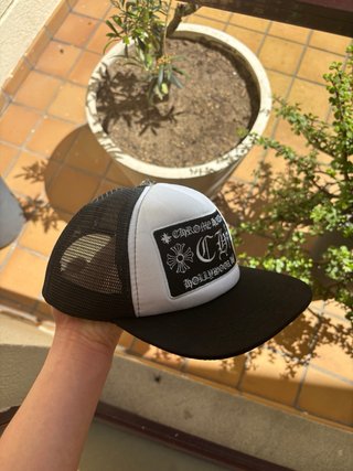 Gorra Chrome Hearts Negra y Blanca