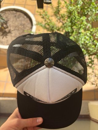 Gorra Chrome Hearts Negra y Blanca