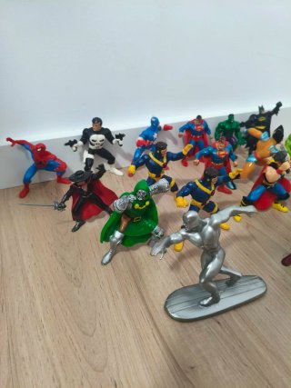 Lote figuras Marvel