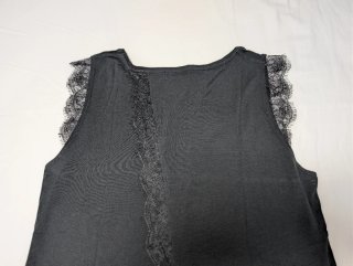 Camiseta Cortefiel Negra Encaje