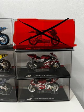 Lote 20 motos MotoGP 1:24 (2003-2005)