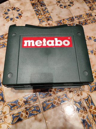Taladro METABO SBE-660 en muy buen estado.
