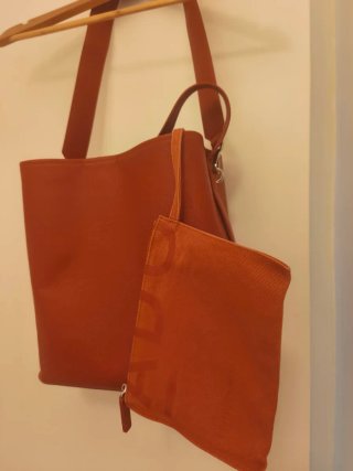 Bolso cubo marrón/naranja