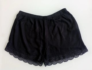 Short puntilla Esmara 40