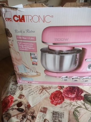 Robot amasador batidor rosa 1100W