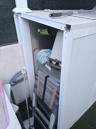 Estructura de aluminio blanco,